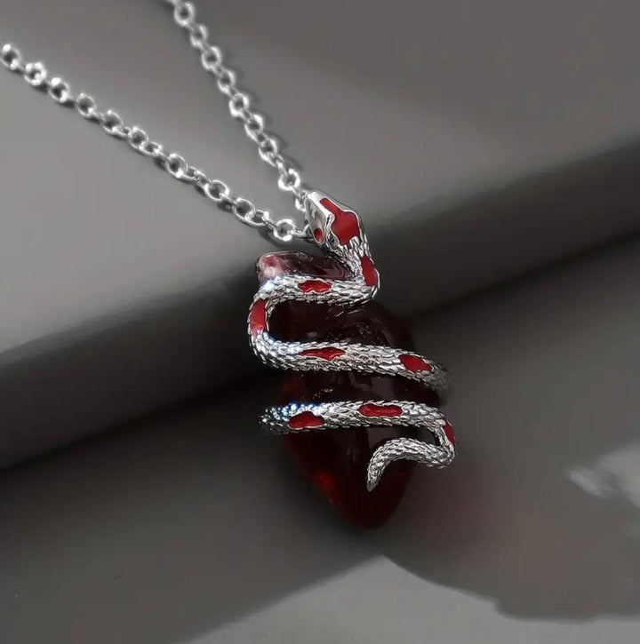 Femboy E-Boy Necklace - Edition Dark Temptation - Femboyzone