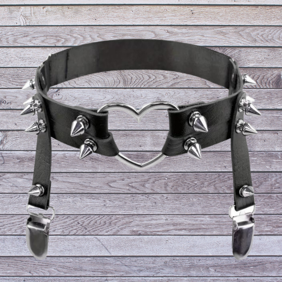 Femboy Heart Leg Garter with Pointed Rivets - by Femboyzone