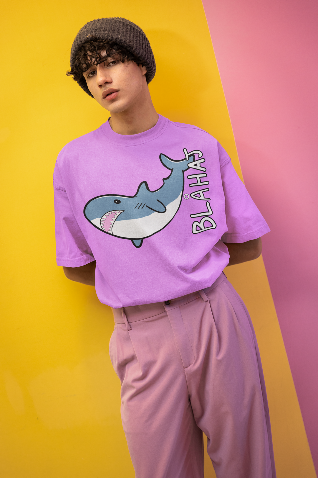 Cutes Femboys Shirt – BLÅHAJ Look Edition 2025 - Blahajs loves to cuddle